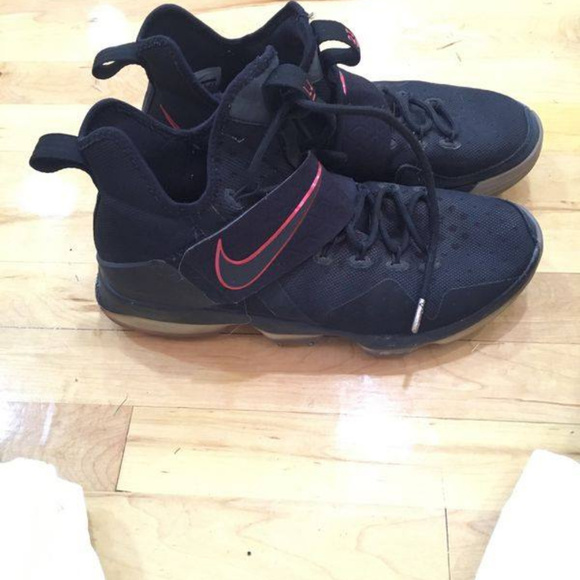 lebron bred 14s size 10.55 - Picture 2 of 5